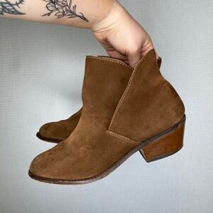 Adam Tucker Ankle Boots Brown Leather Heel Western Style Size 9